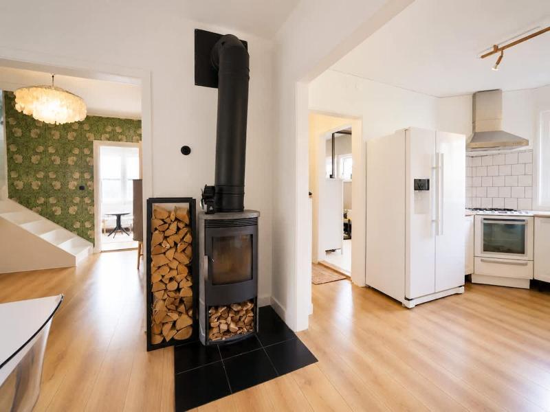 Premium Family & Company Villa Near Liseberg With 5 Bedrooms And Free Parking - image 13