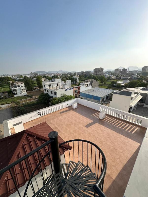 Bandharwada House A boutique penthouse - image 16