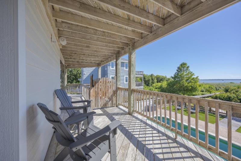 1557 - Westover Sunset - image 32