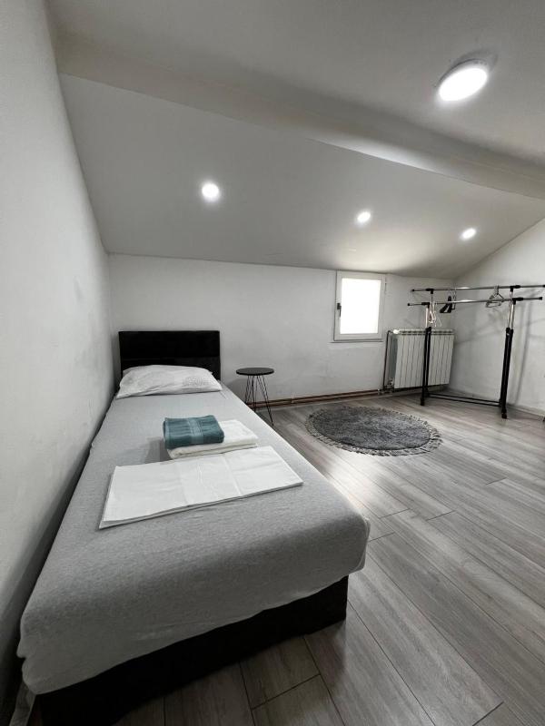 CENTRAL Apartment - image 9