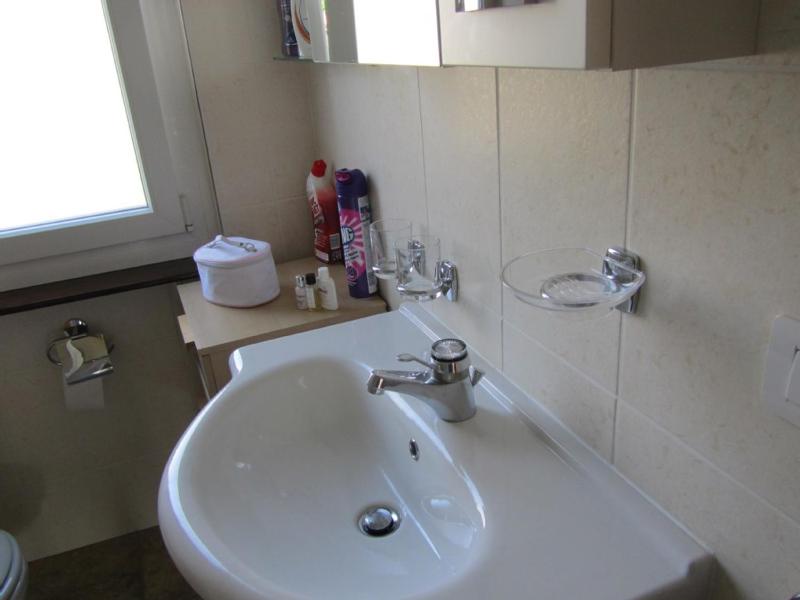 Two-Bedroom House image 3