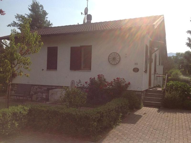 Two-Bedroom House image 2