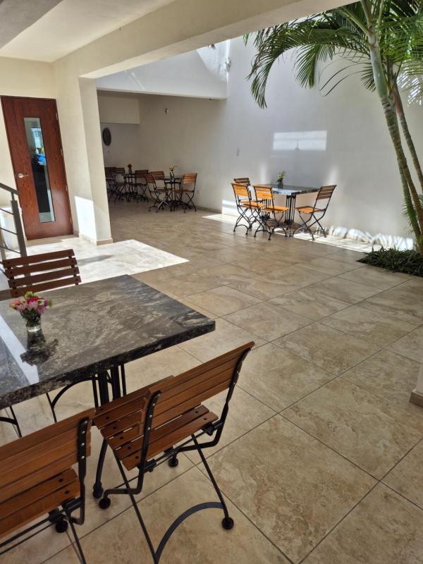 Hotel Lorimar - image 27