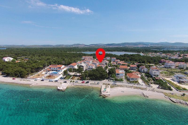 Apartments by the sea Zablace Sibenik - 25841 - image 34