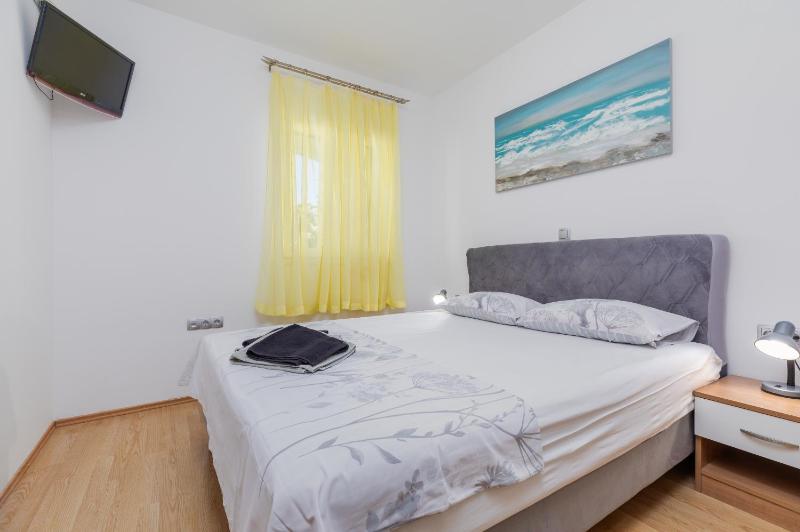 Family friendly house with a swimming pool Stanici Omis - 26978 - image 25