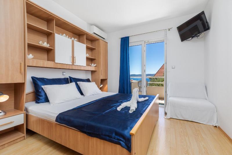 Family friendly house with a swimming pool Stanici Omis - 26978 - image 35