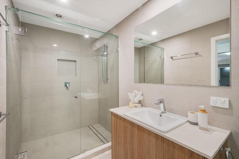 15 Derby Road Moffat Beach - image 16