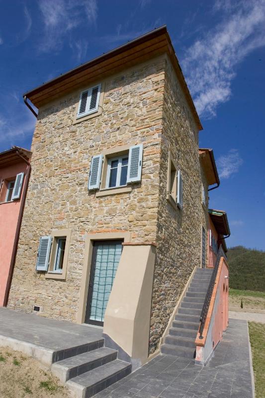 Triple Room with Lake View image 2
