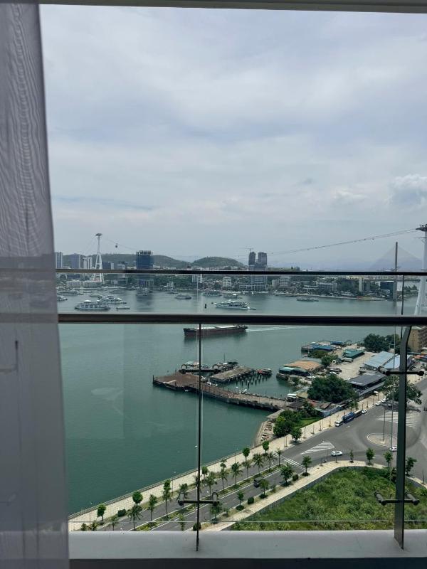 The Saphire Ha Long - TranThuy Sea View Apartment - image 2