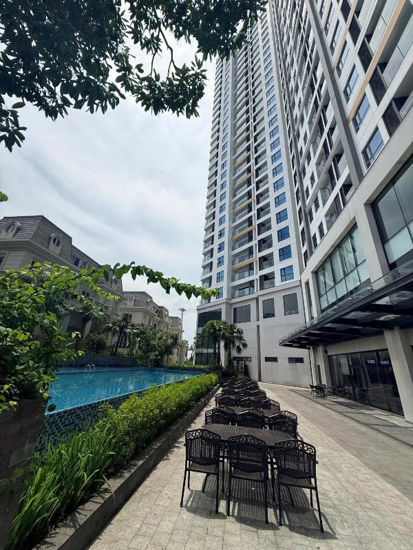 The Saphire Ha Long - TranThuy Sea View Apartment - image 3