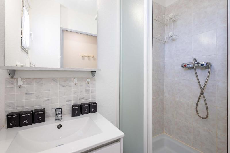 Appartement pour 4 personnes à 50m de la plage - image 12