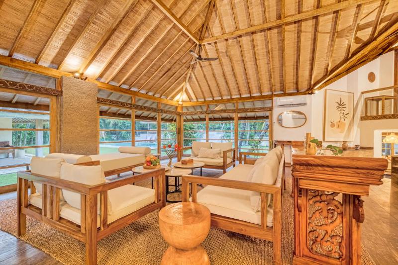 Villa Venice - 2000m2 Garden right behind beach - image 7
