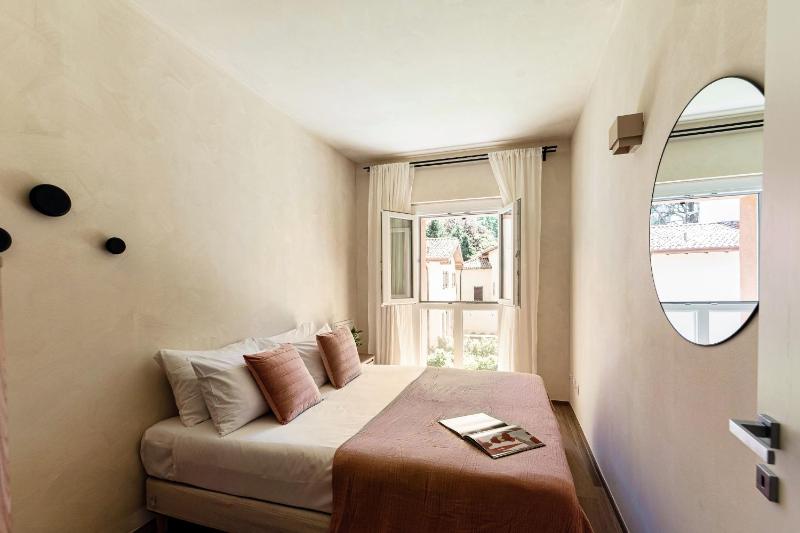 Villa Maderni Retreat - by MyHomeInComo - image 27