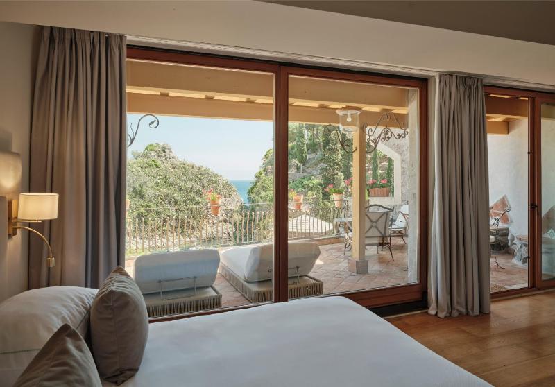 Atlantis Bay - The Leading Hotels of the World - image 45