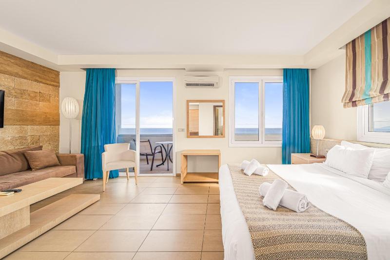 Glaros Beach Hotel - image 36