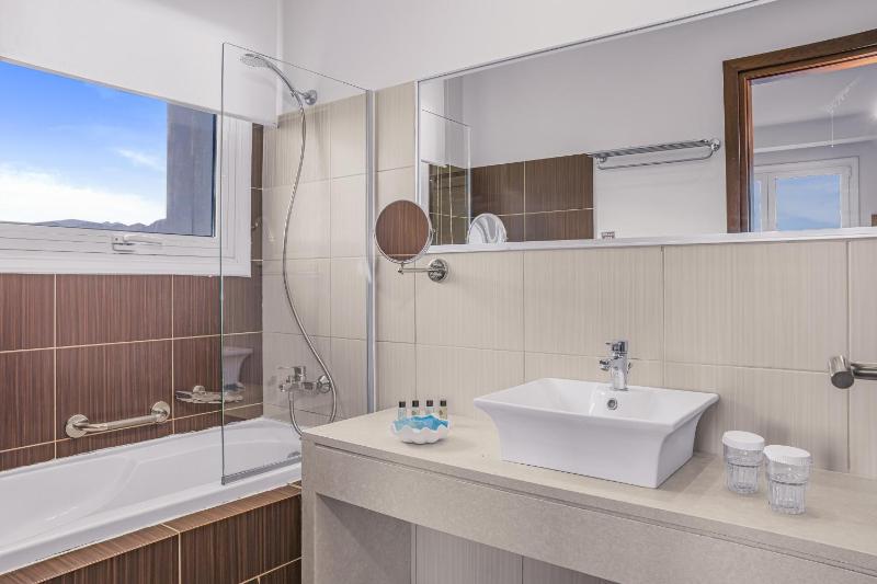 Glaros Beach Hotel - image 46