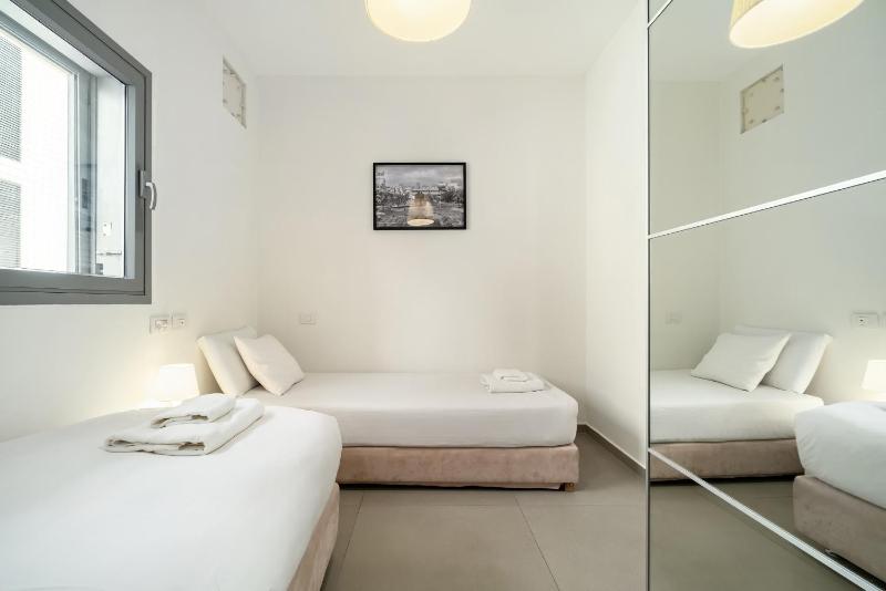 Mamad Beach & City Center Sea View By Feelhome - image 9