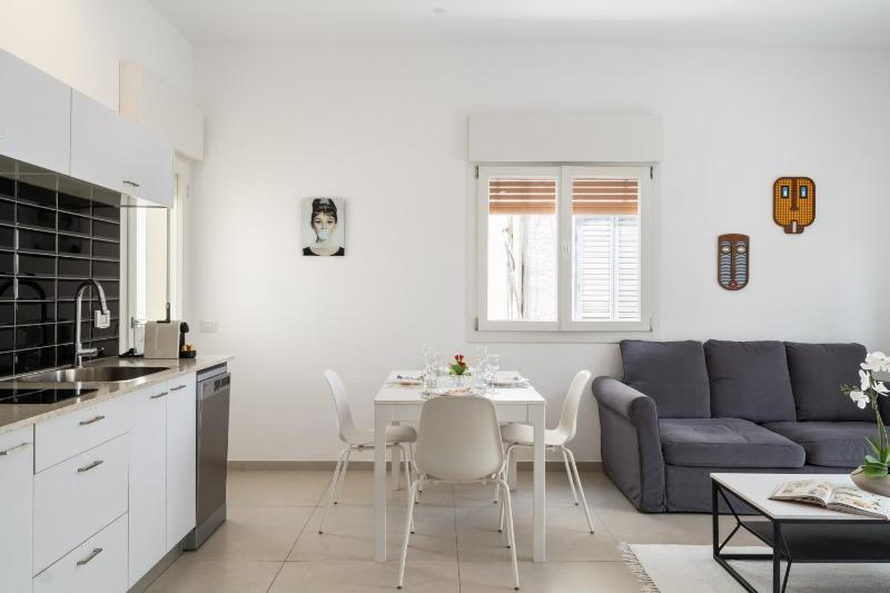 MIKLAT Sheinkin Street Bright with Balcony by FeelHome - image 9