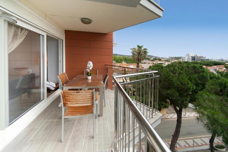 WELCS APARTAMENTO 460 PDA con piscina comunitaria - image 12