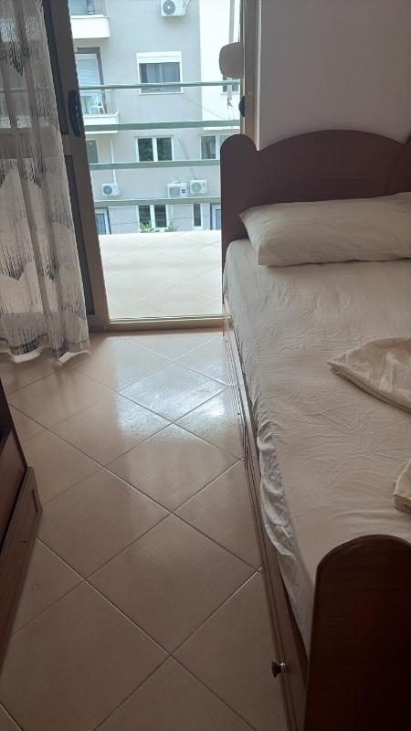 Alb Adriatik golem apartament - image 10
