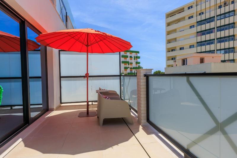 Terra Jazz Brand New 1BR w Private Garage - image 24