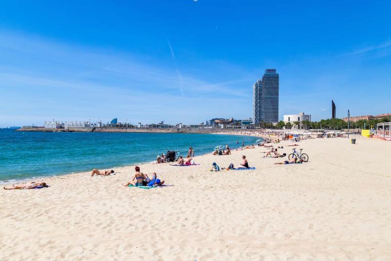 Sweett - Bogatell Beach - image 14