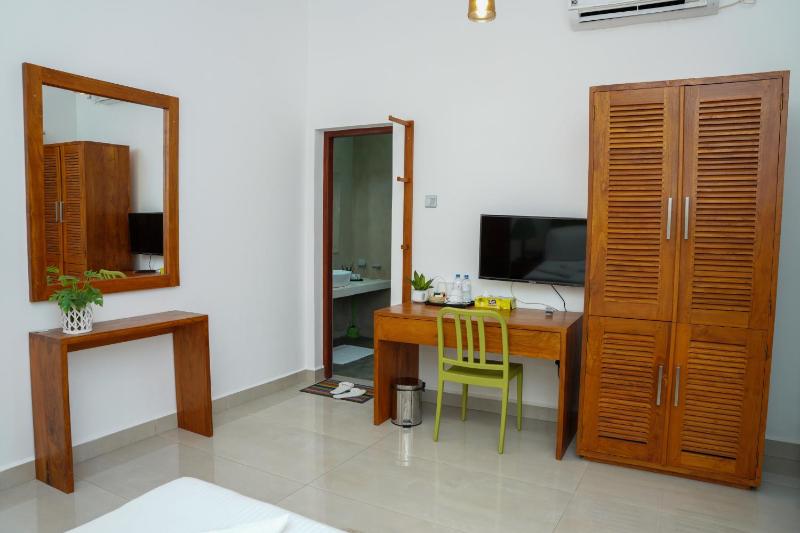Blue Bird Hotels - image 12