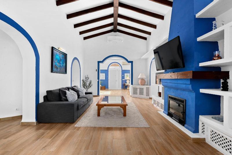 27 - Villa 2 etages avec ascensseur a Nueva Andalucia Marbella - image 29