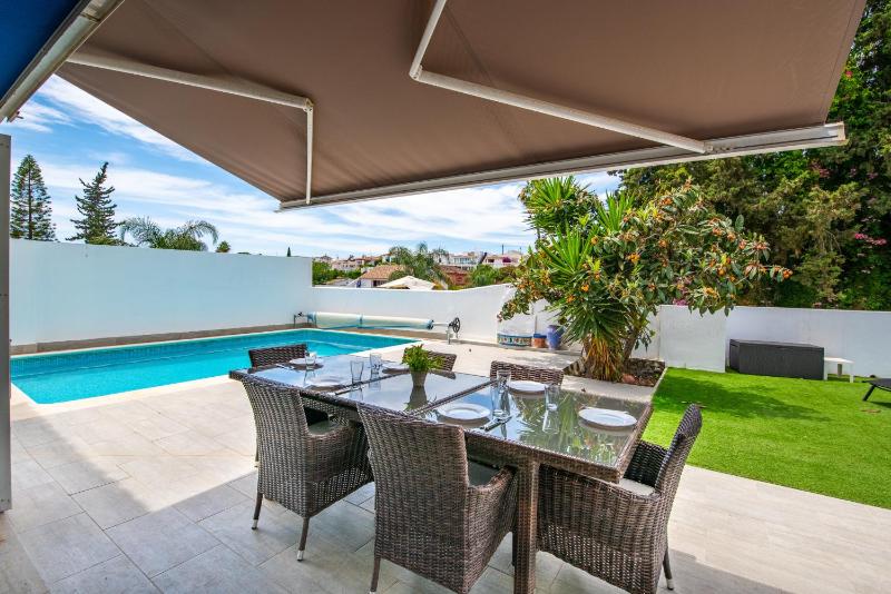27 - Villa 2 etages avec ascensseur a Nueva Andalucia Marbella - image 27