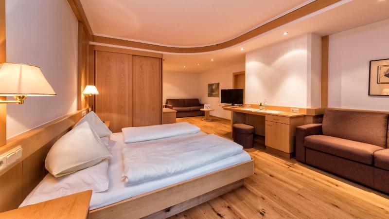 Suite image 4