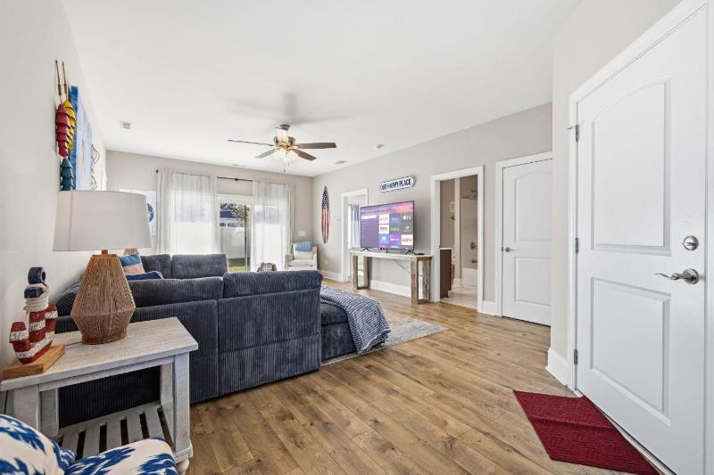 Seas The Dream 3BR New Construction Home - image 38