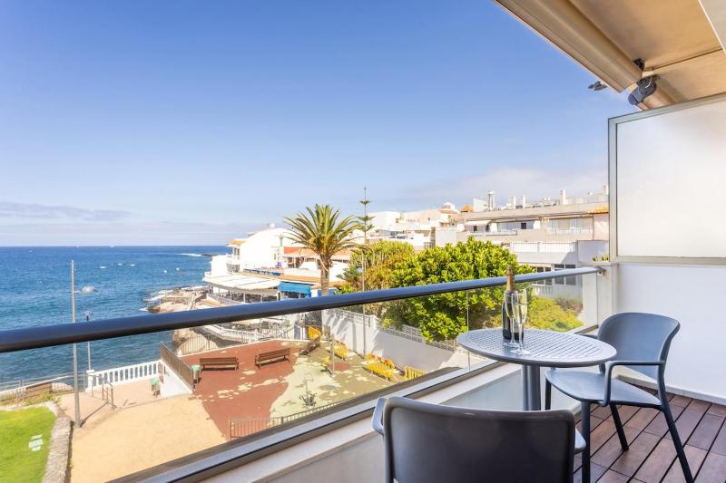 Luxury Penthouse with Sea Views and Terrace La Caleta - image 27