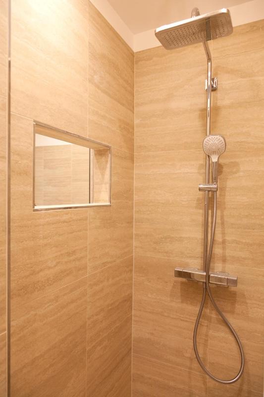 Charm & Elegance off Via Veneto 2BR 2BA - image 7