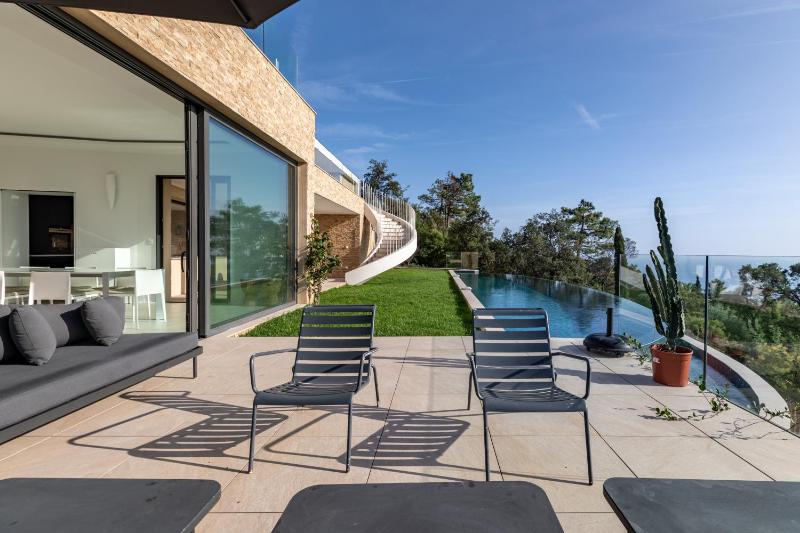 Villa Mirazur - Avec piscine privée vue mer - image 15