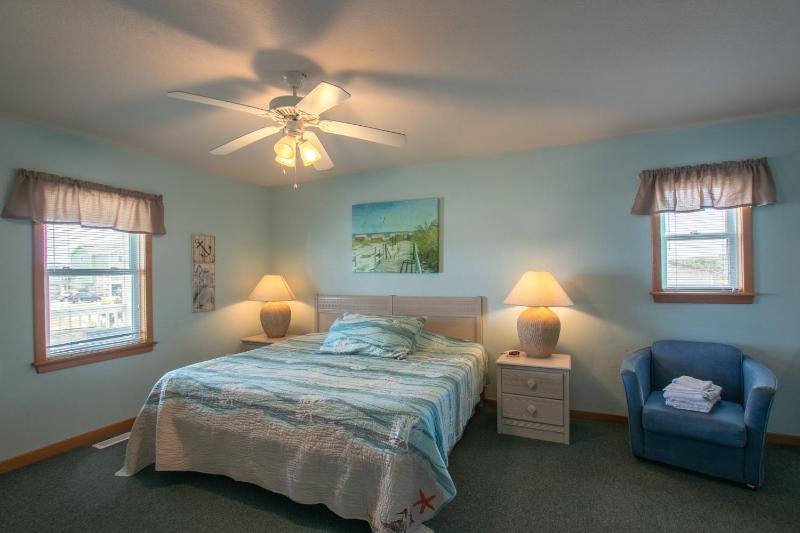 5454 - Sea View - image 36