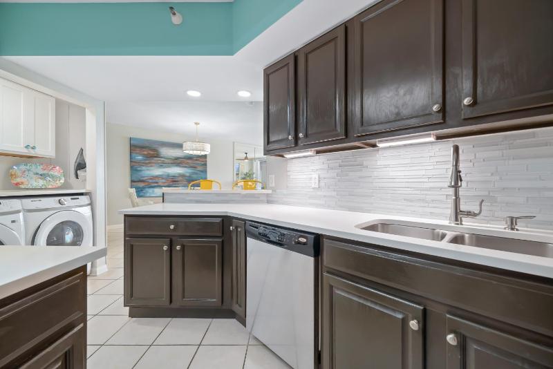Bluewater Unit 1005 - image 35