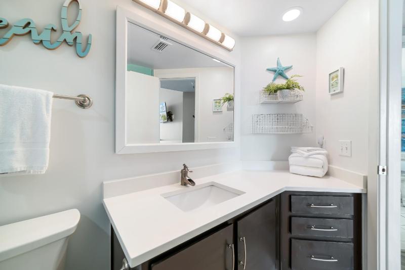 Bluewater Unit 1005 - image 8