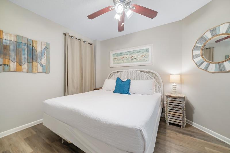 Bluewater Unit 1005 - image 17