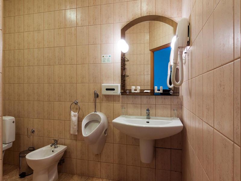 King Suite image 2