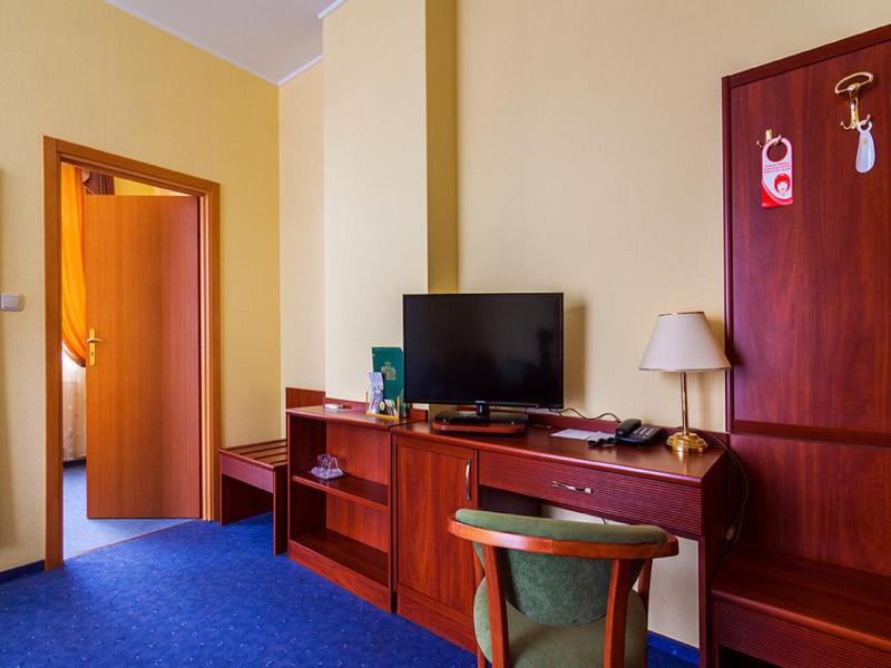 King Suite image 4