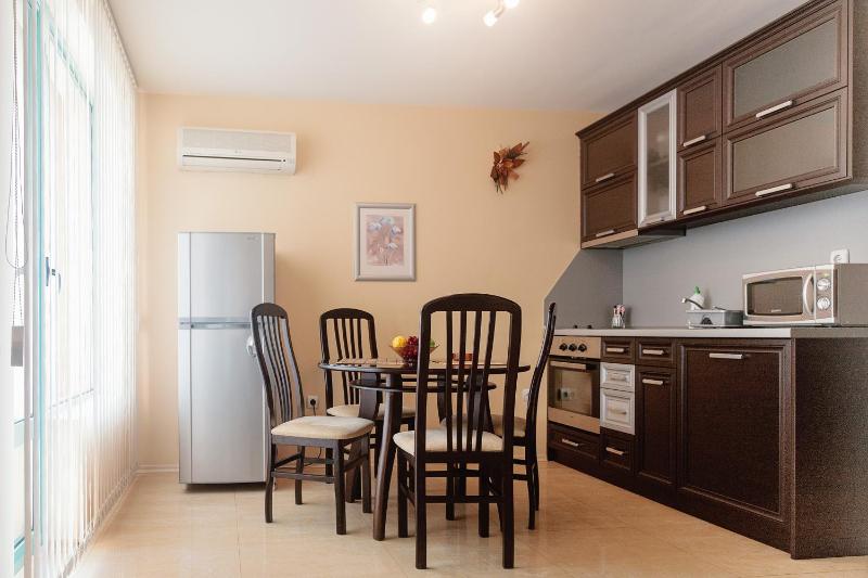 Bright House - image 6