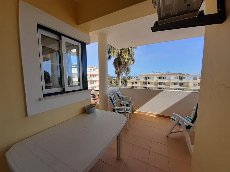V Plazza Garage Heated Pool View Flat - image 50