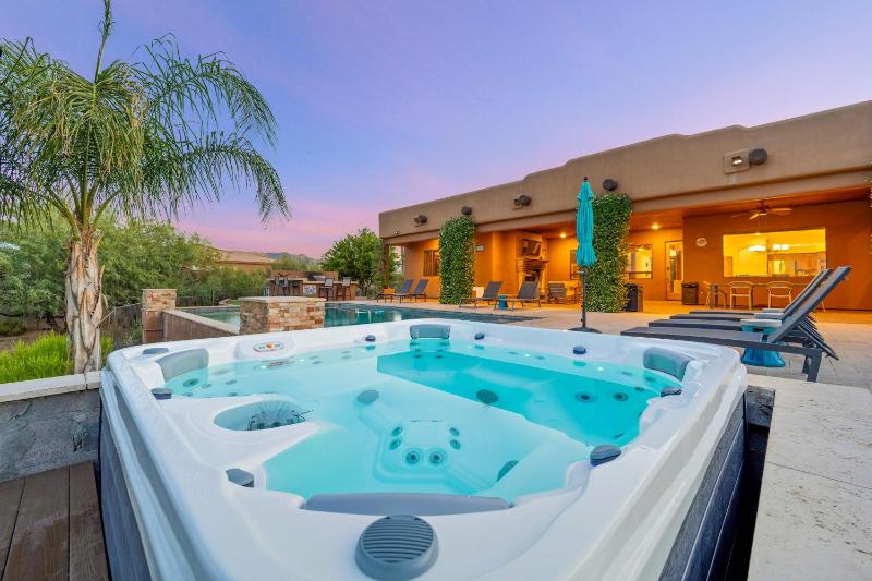 Private Desert Villa with Pool and Putting Green - image 17