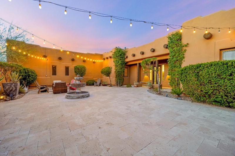 Private Desert Villa with Pool and Putting Green - image 41