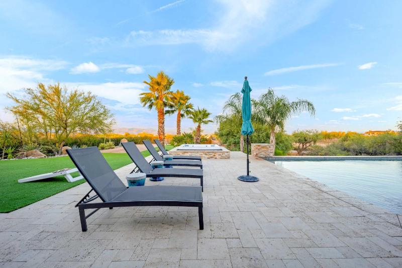 Private Desert Villa with Pool and Putting Green - image 36