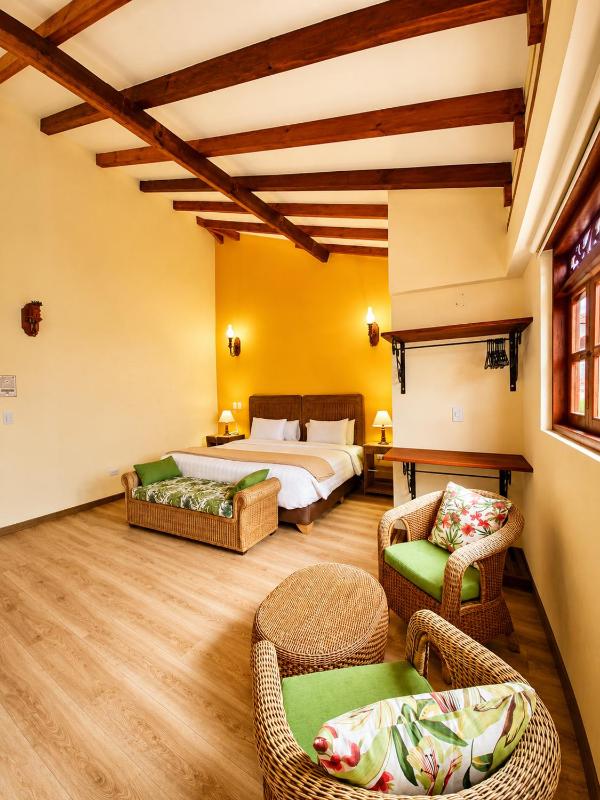 Hotel Campanario de la Villa - image 9