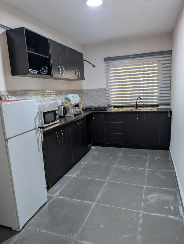 Ivaeli Apartment - image 8