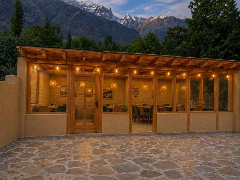 Royal's Villa by Premiere Inn Hunza - image 11