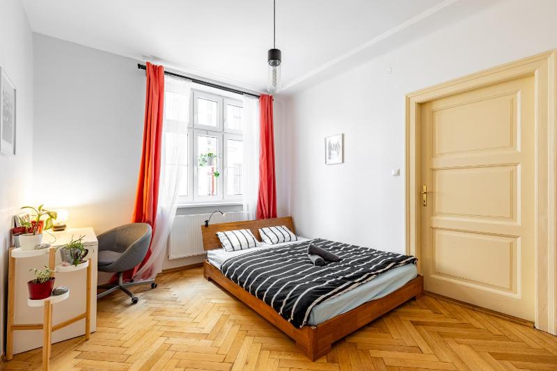 Prime Location Residence Private Parking - image 14