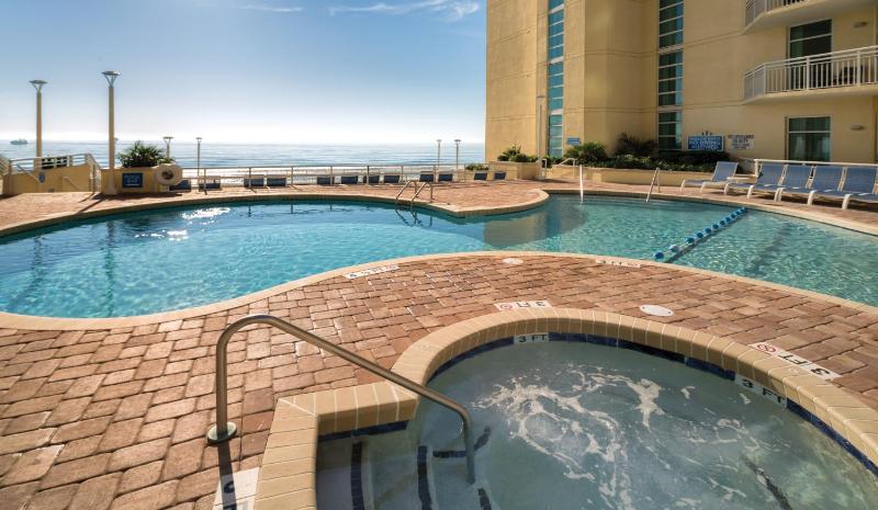 Wyndham Ocean Boulevard Four 4BR Apartments - image 10